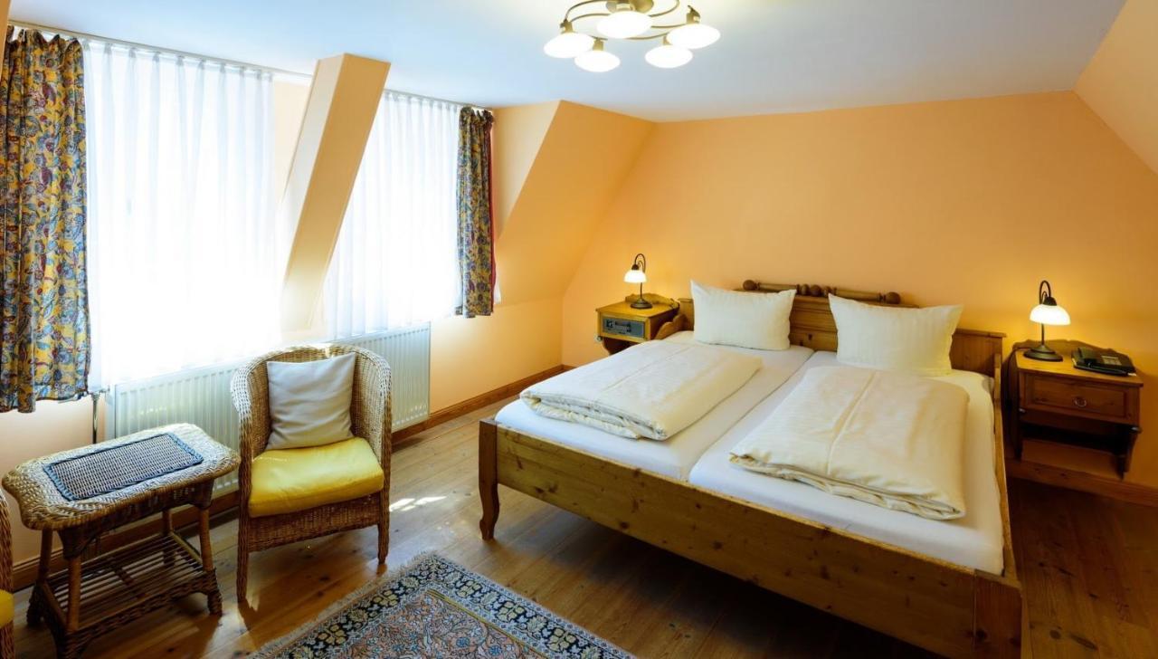 קדלינבורג Hotel Theophano מראה חיצוני תמונה