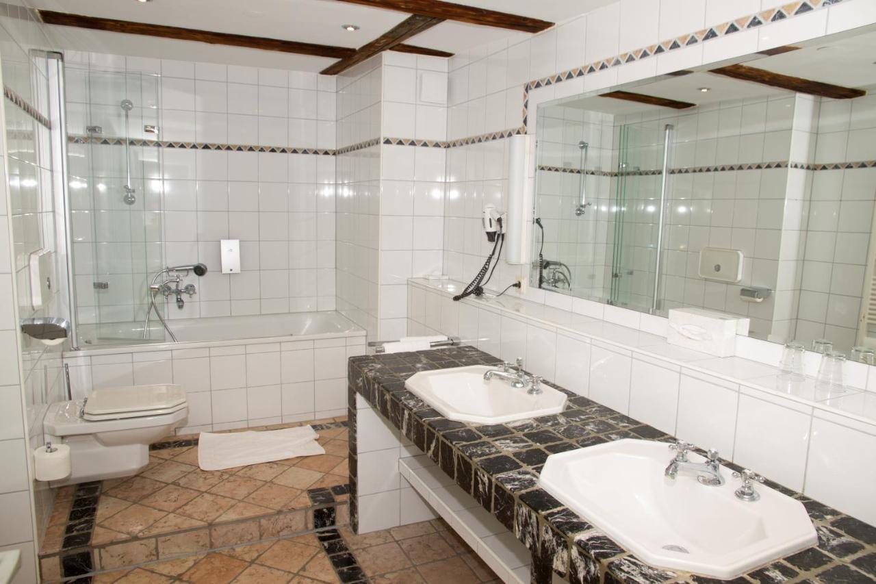 קדלינבורג Hotel Theophano מראה חיצוני תמונה