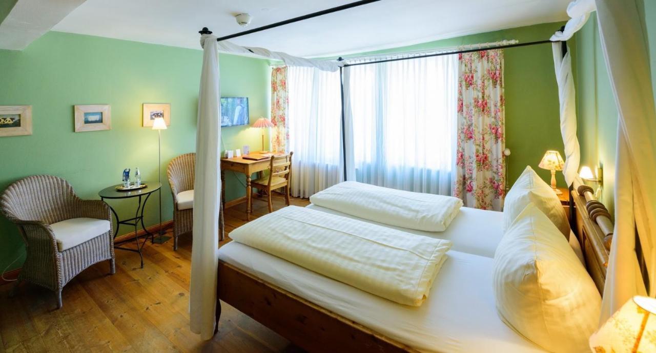 קדלינבורג Hotel Theophano מראה חיצוני תמונה