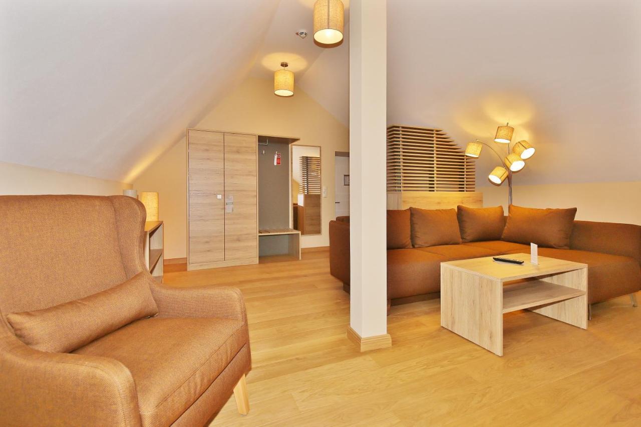 קדלינבורג Hotel Theophano מראה חיצוני תמונה